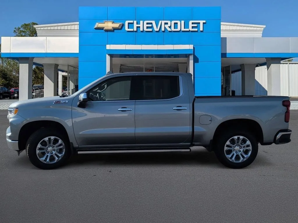 2026 Chevrolet Silverado 1500 LTZ - Photo 6