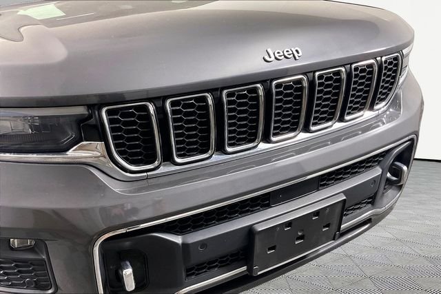 Used 2023 Gray Jeep Overland image 29