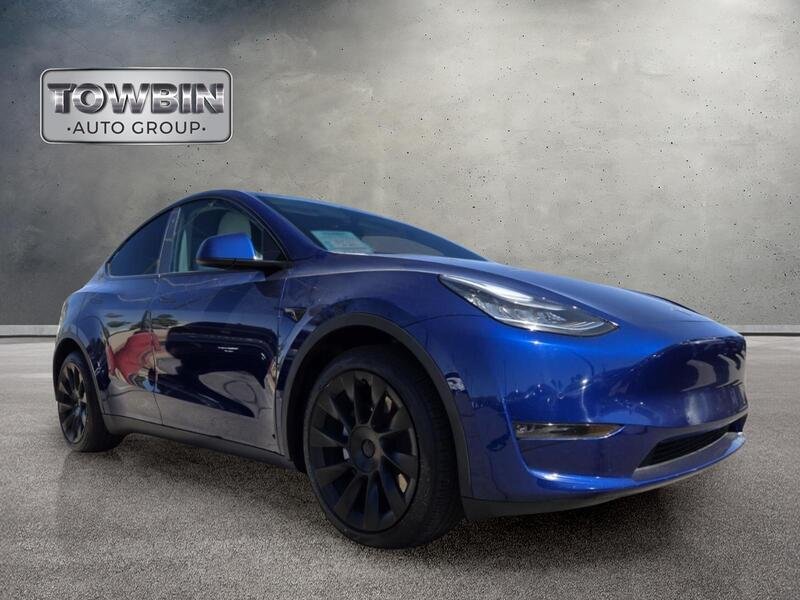Used 2021 Tesla Model Y Long Range with VIN 5YJYGDEE2MF108623 for sale in Henderson, NV