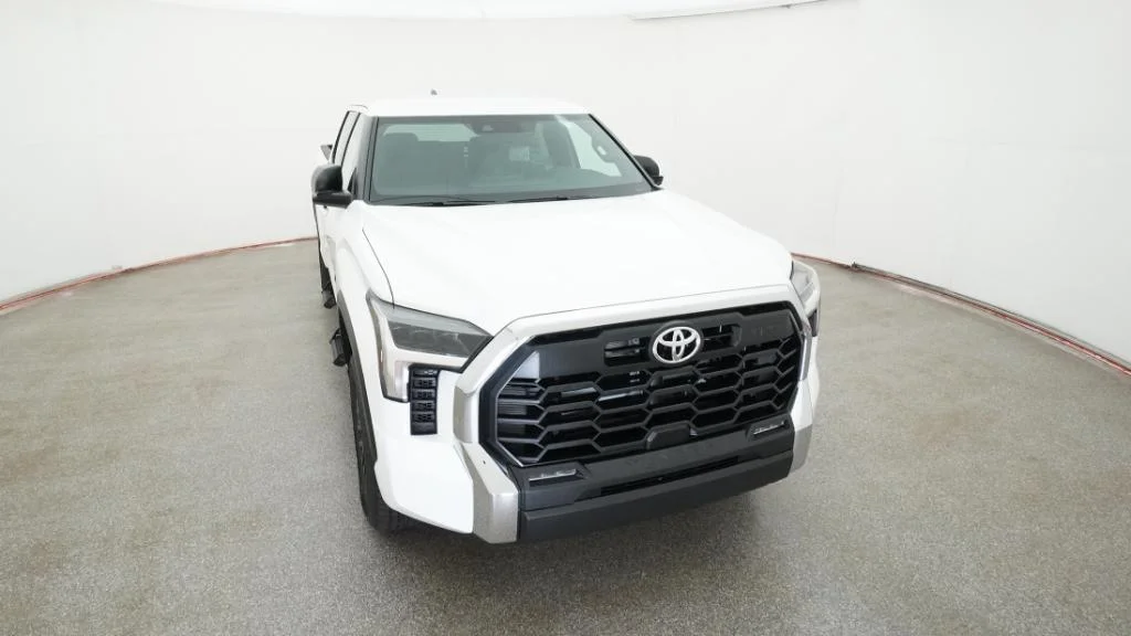 New 2026 Ice Cap Toyota SR5 image 25