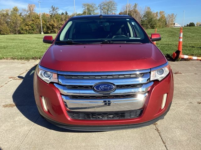 Used 2011 Red Ford Limited image 3