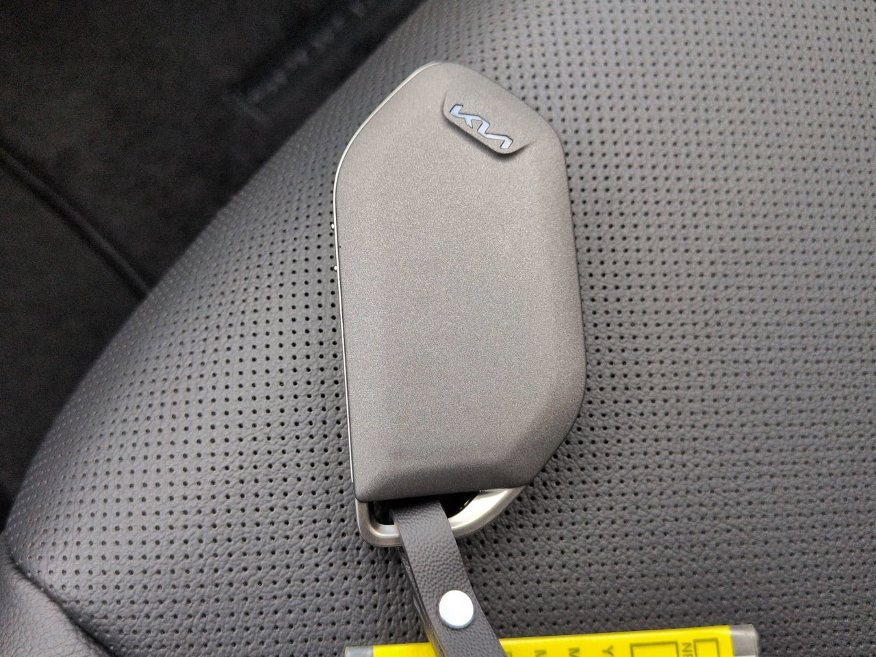 New 2026 Wolf Gray Kia EX image 35