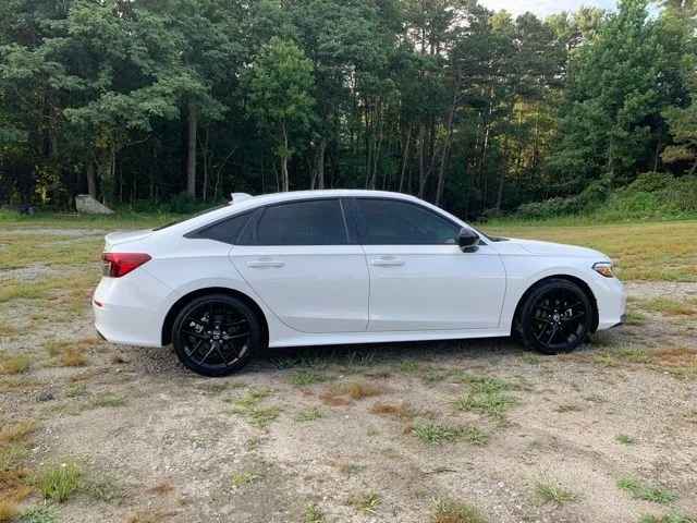 Used 2025 Platinum White Pearl Honda Sport image 11
