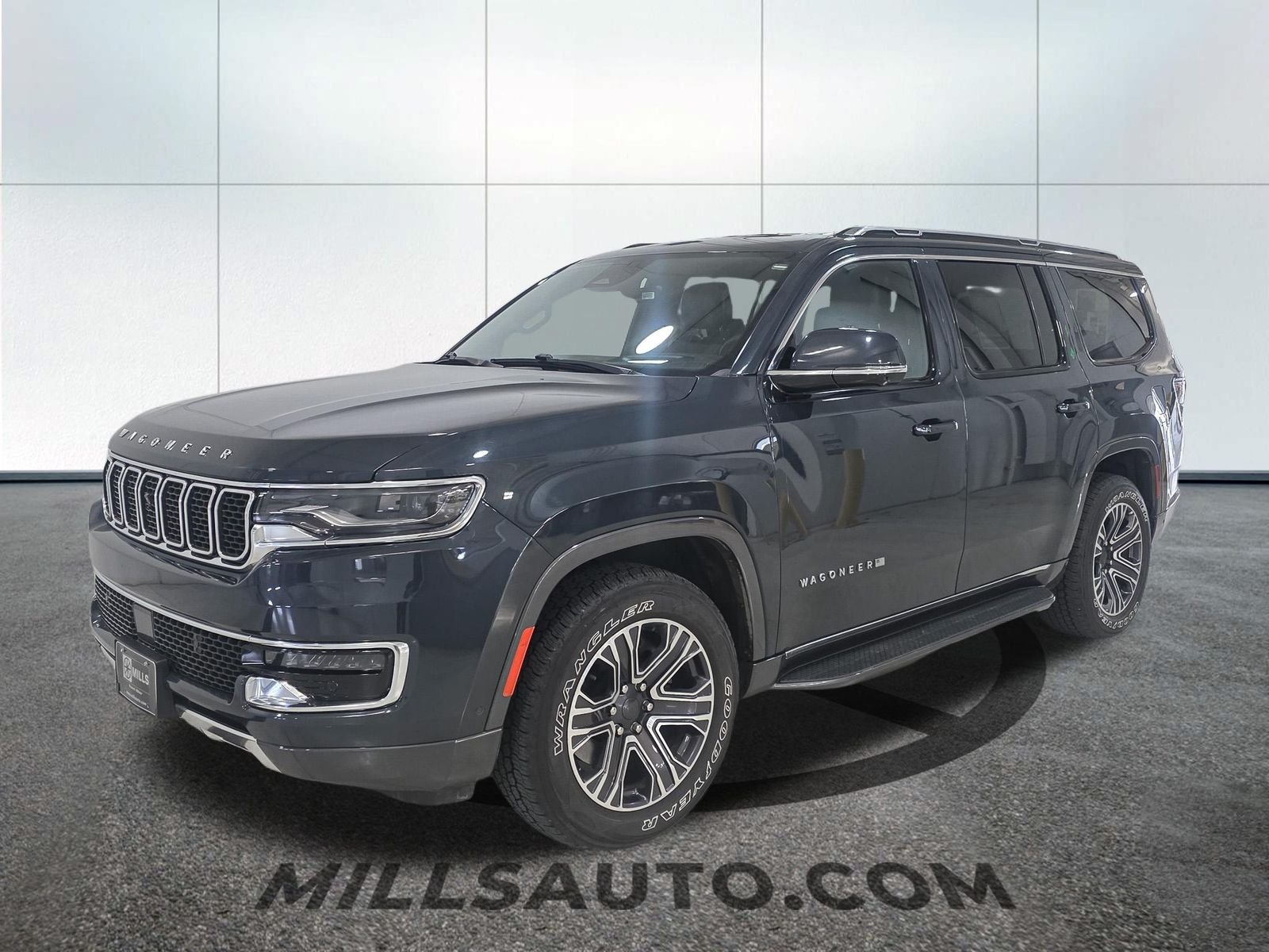 Used 2022 Jeep Wagoneer Series III with VIN 1C4SJVDT0NS227773 for sale in Willmar, Minnesota