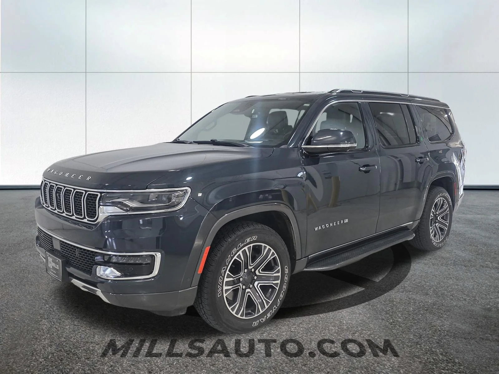 Used 2022 Jeep Wagoneer Series III with VIN 1C4SJVDT0NS227773 for sale in Willmar, Minnesota