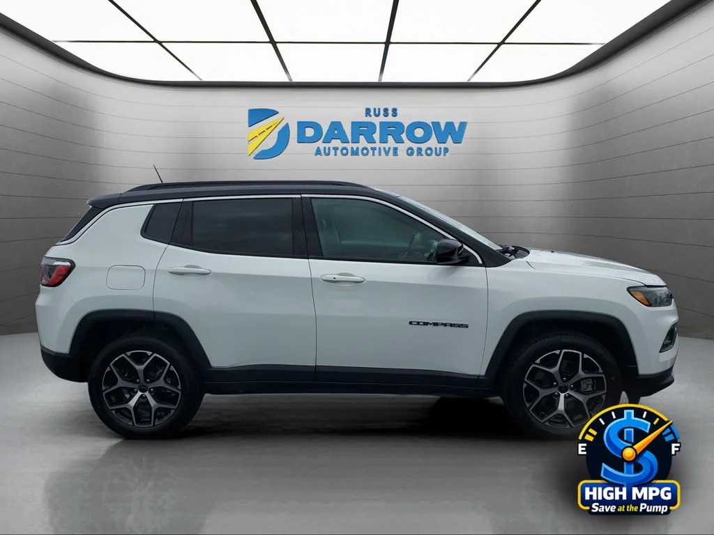 Used 2025 White Jeep Limited image 6