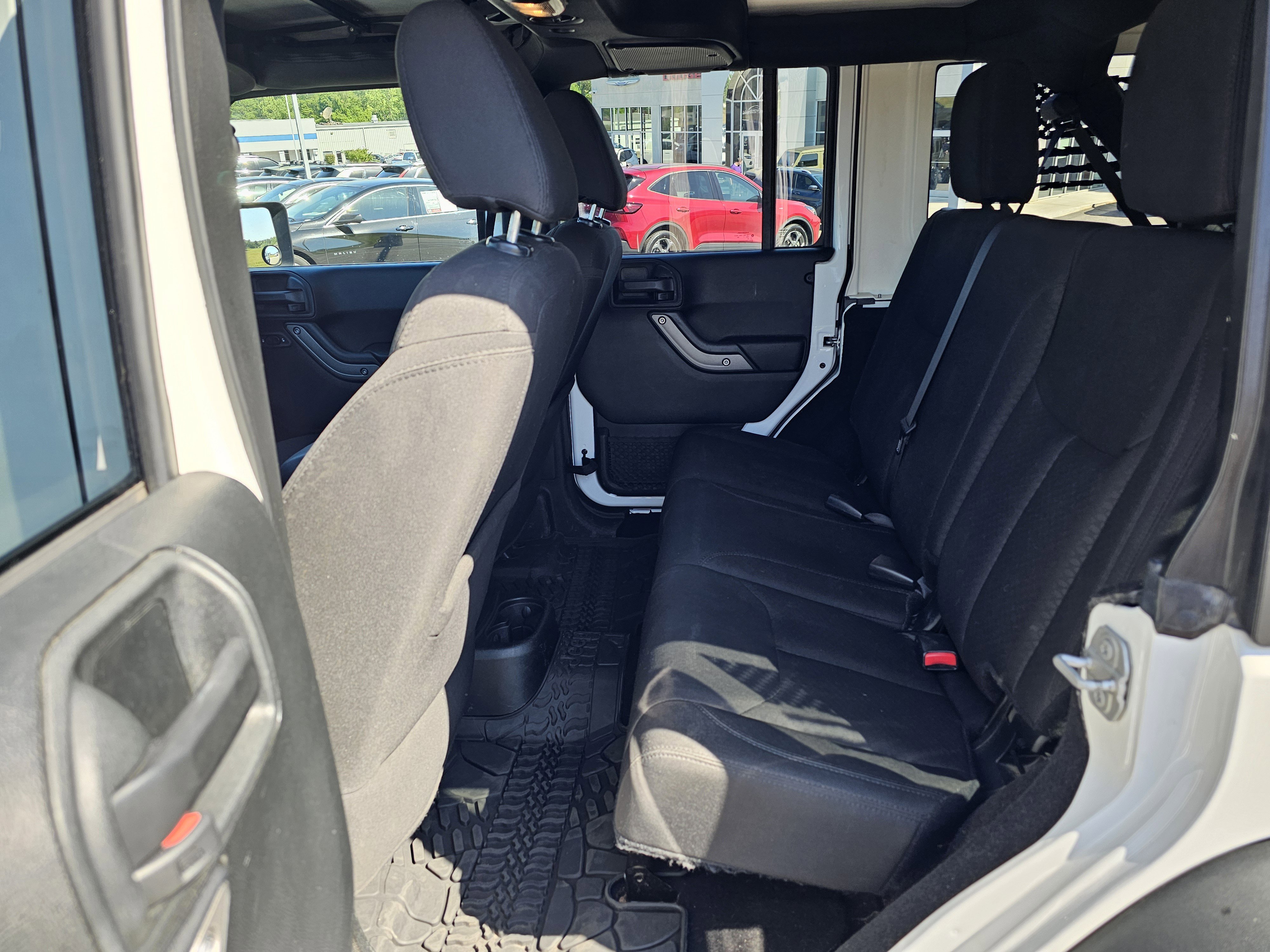 2018 Jeep Wrangler JK Unlimited Sport S - Photo 28