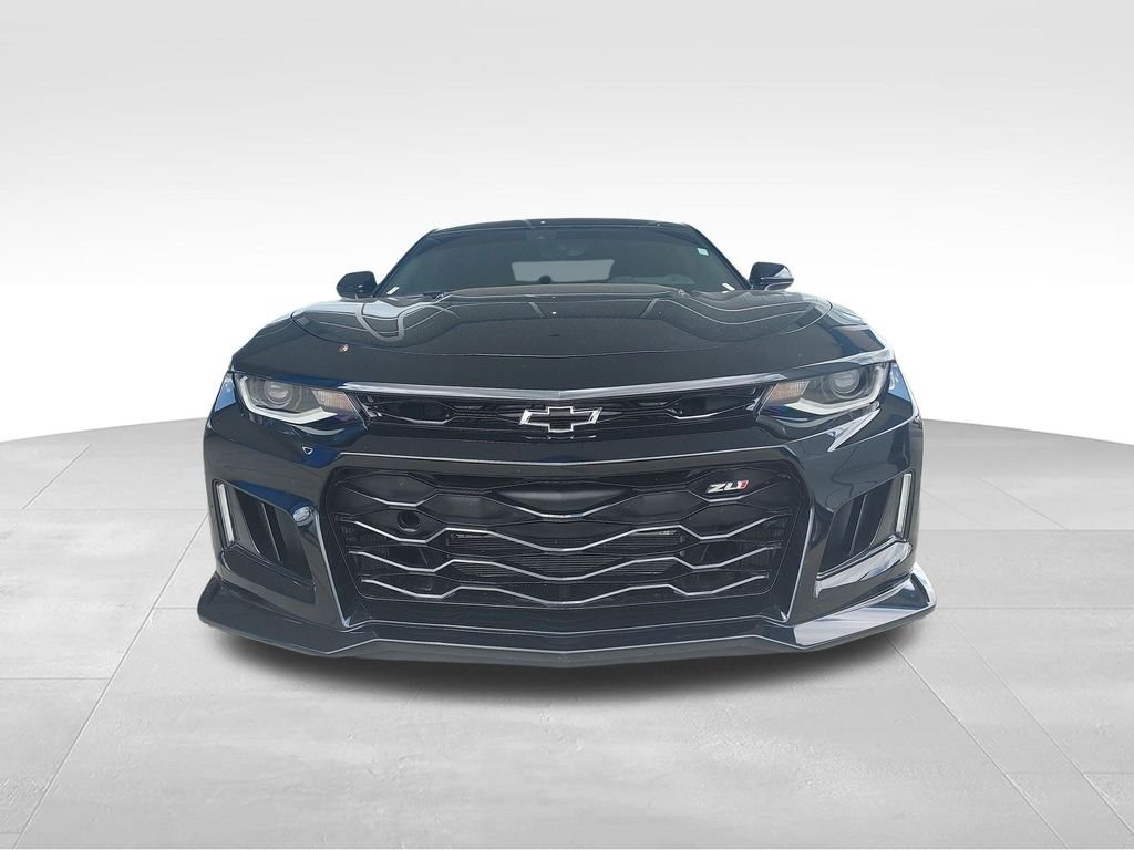 Used 2022 Black Chevrolet ZL1 image 8