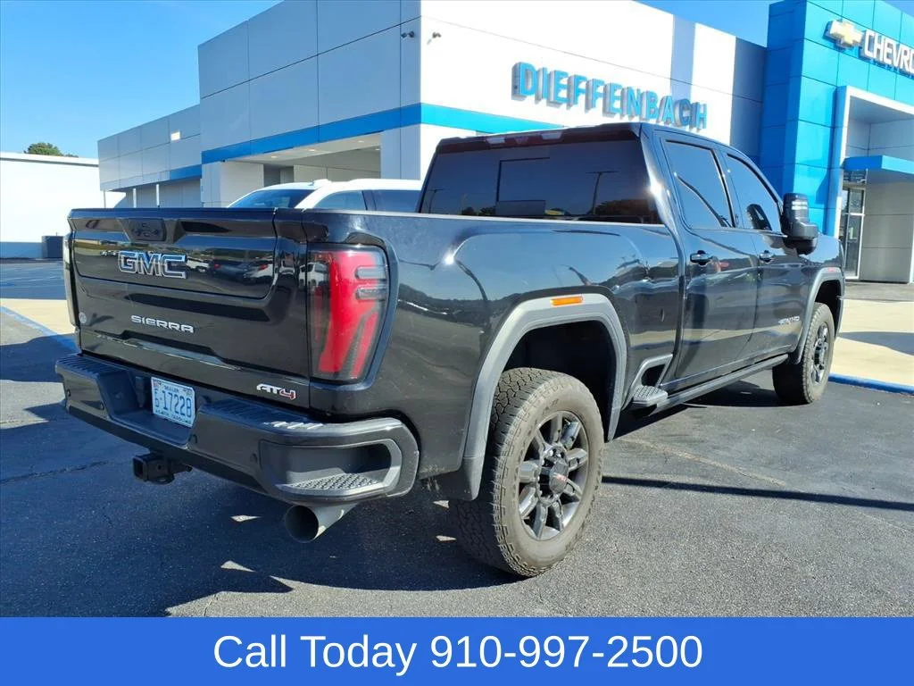 Used 2024 Onyx Black GMC AT4 image 7