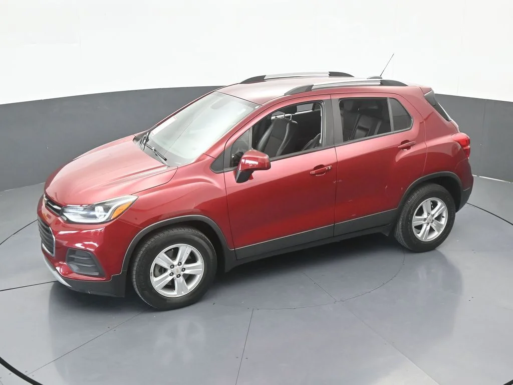 Used 2021 Crimson Metallic Chevrolet LT image 44