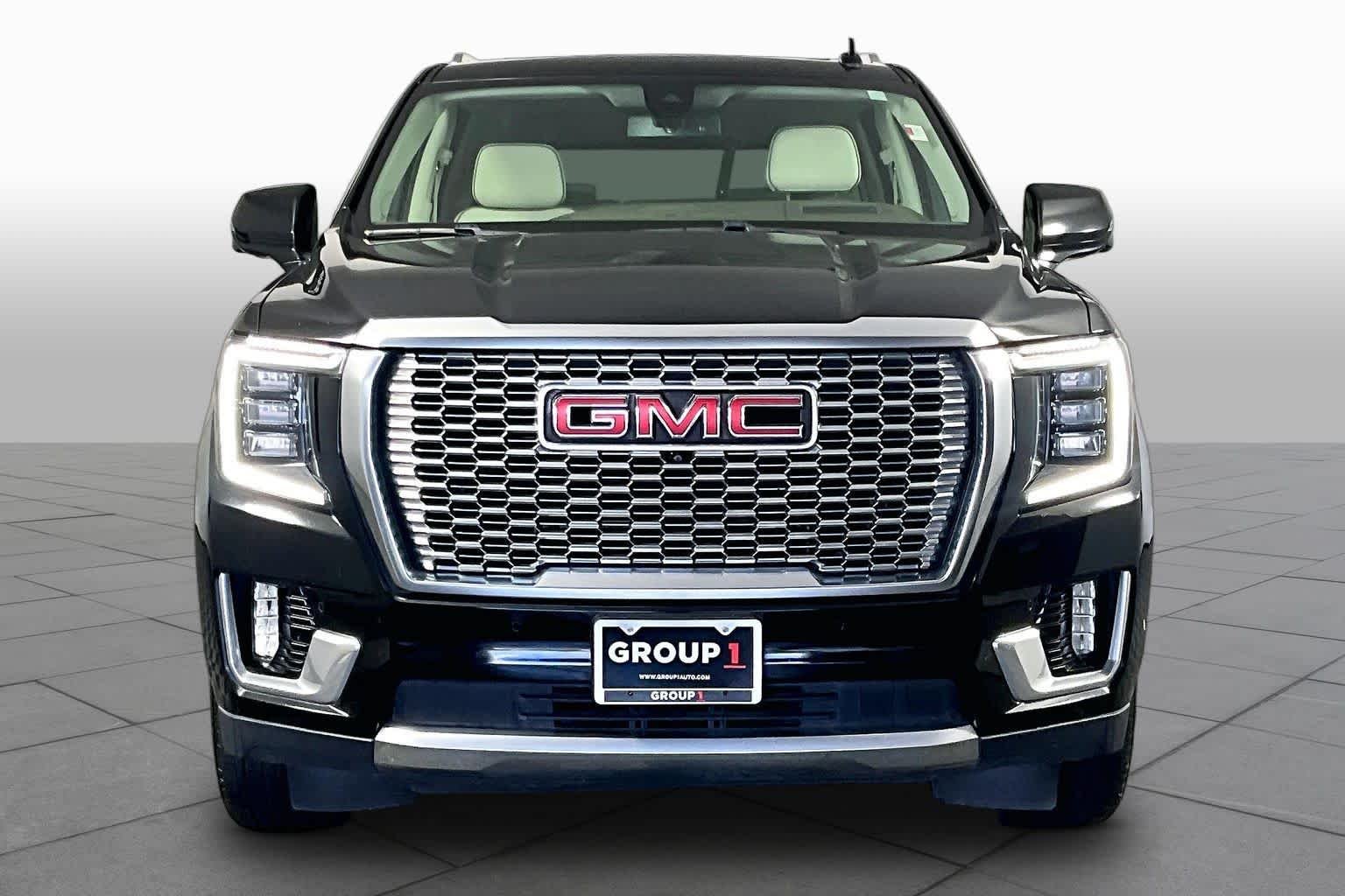 Used 2022 ONYX BLACK GMC Denali image 4