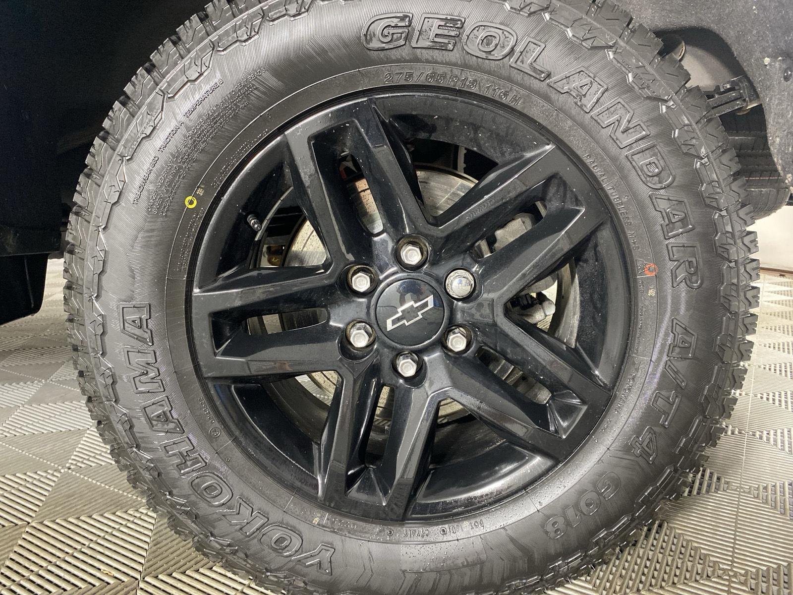 Used 2024 Slate Gray Metallic Chevrolet LT Trail Boss image 19