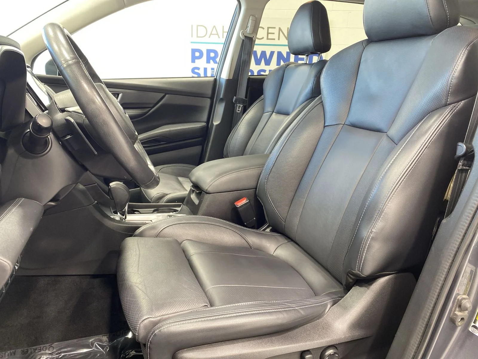 2023 Subaru Ascent Limited - Photo 11