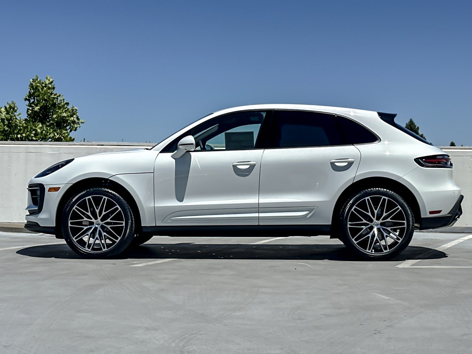 New 2026 White Porsche Macan (AWD) image 2