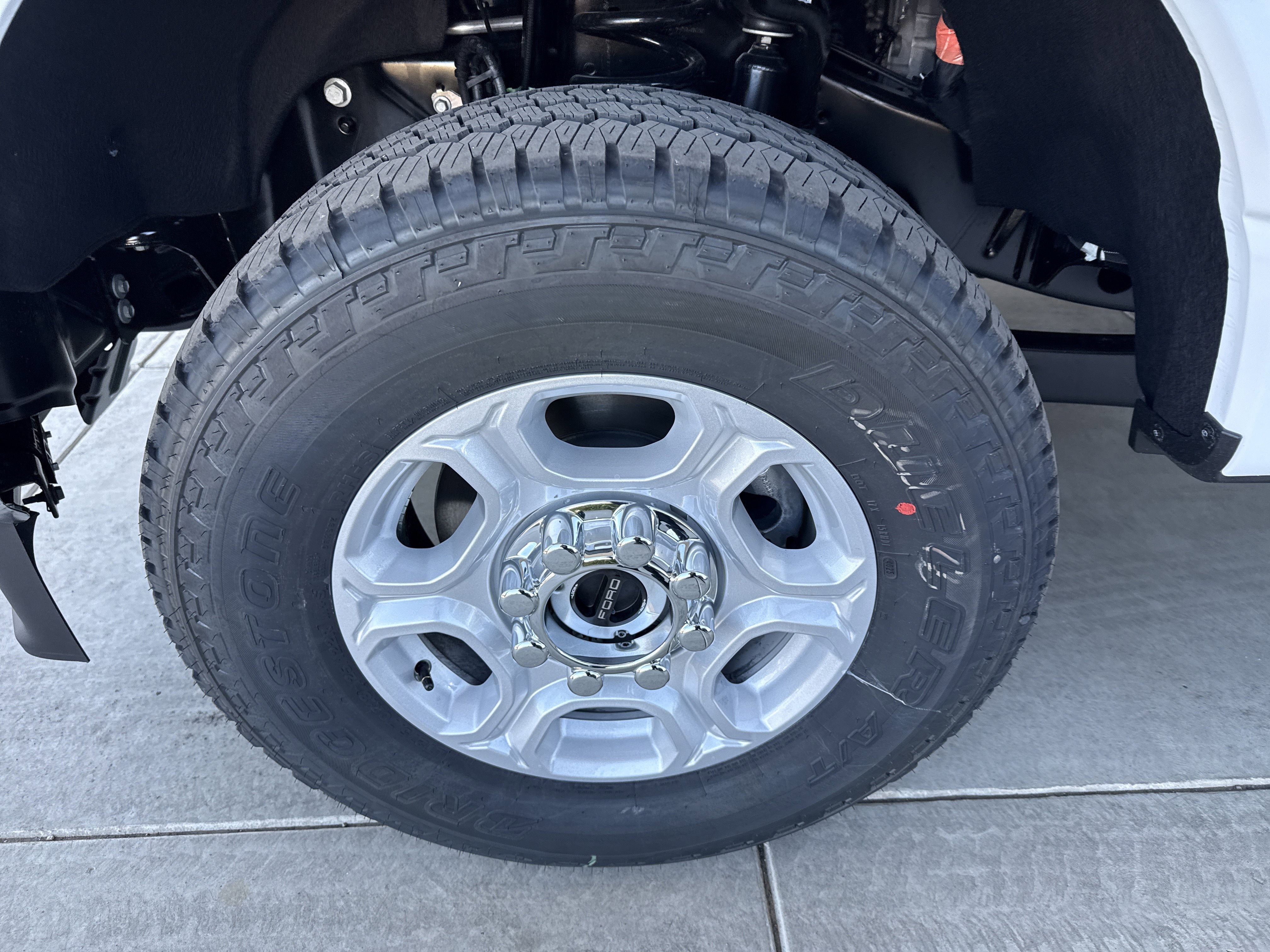 2026 Ford F-350 Super Duty XLT - Photo 9