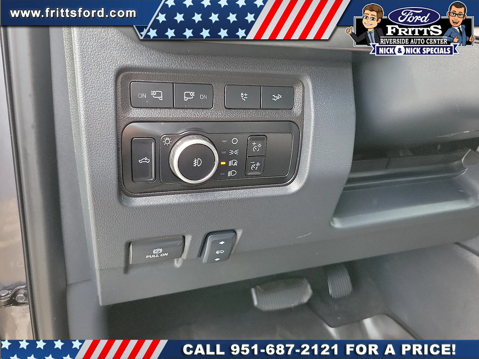 Used 2024 Gray Metallic Ford Lariat image 13