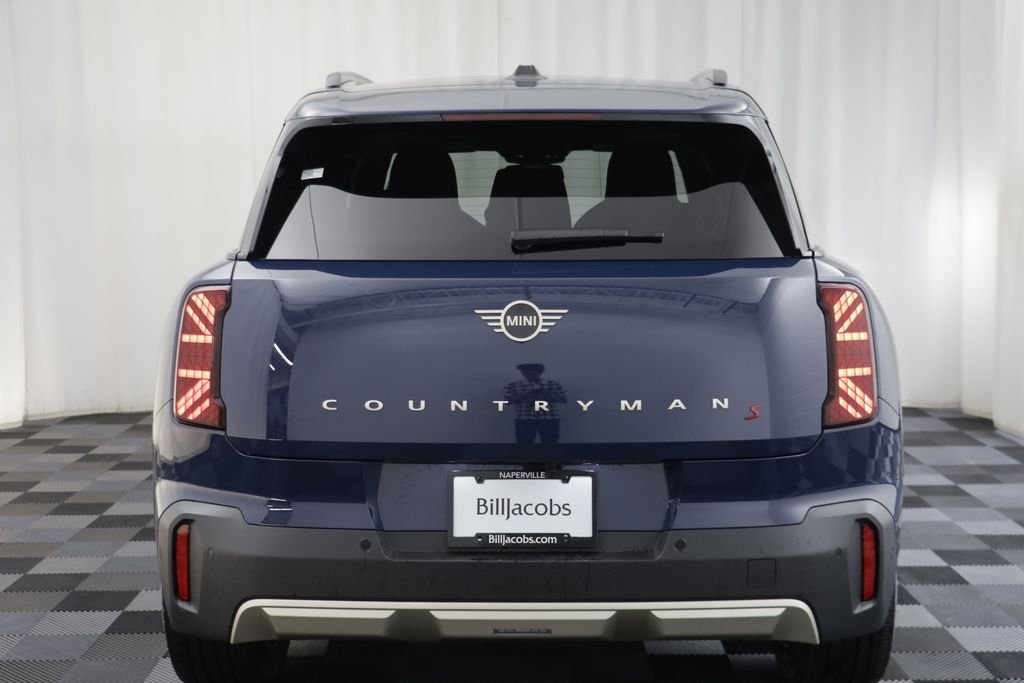 New 2027 C6f MINI Iconic image 16