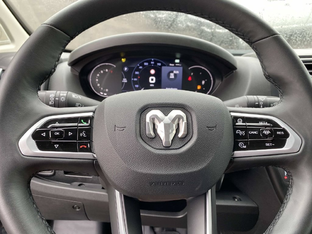 Used 2025 Red Ram High Roof image 16