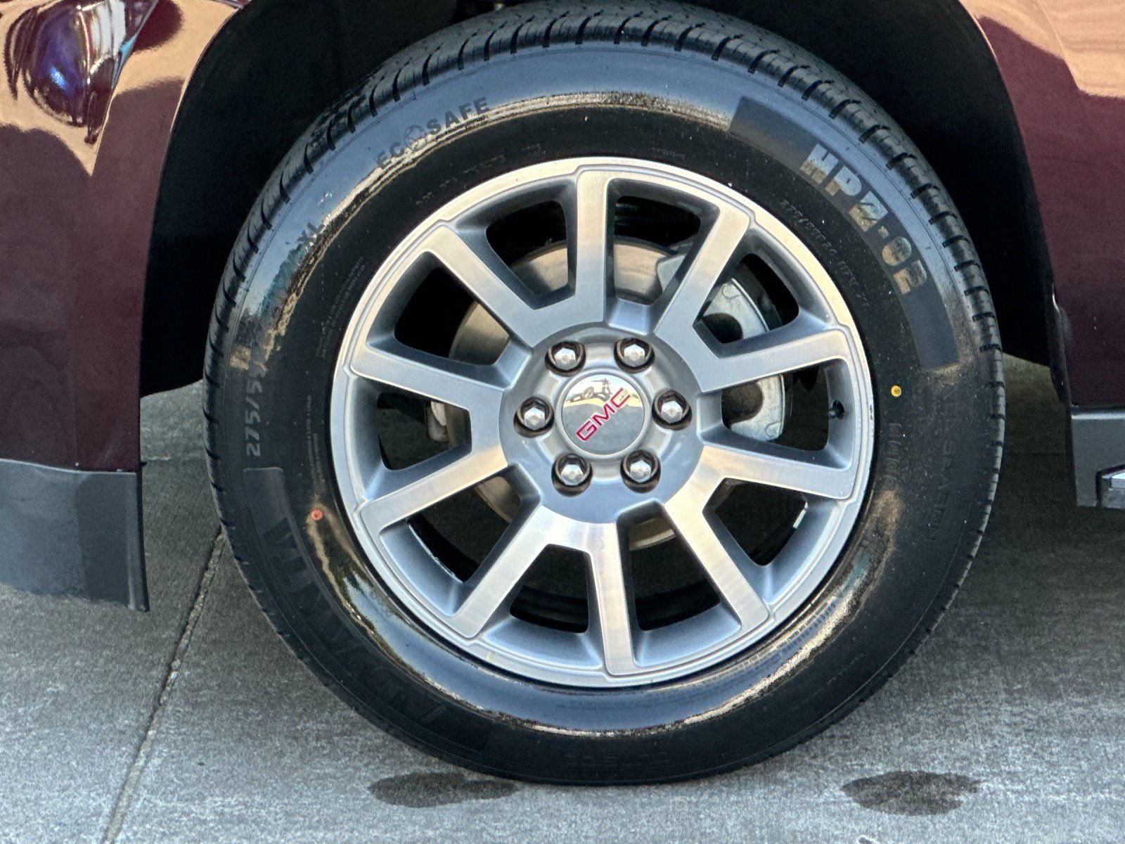 Used 2017 Black Cherry Metallic GMC Denali image 25