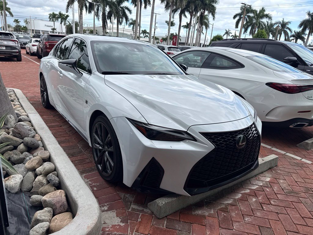 2024 Lexus IS
