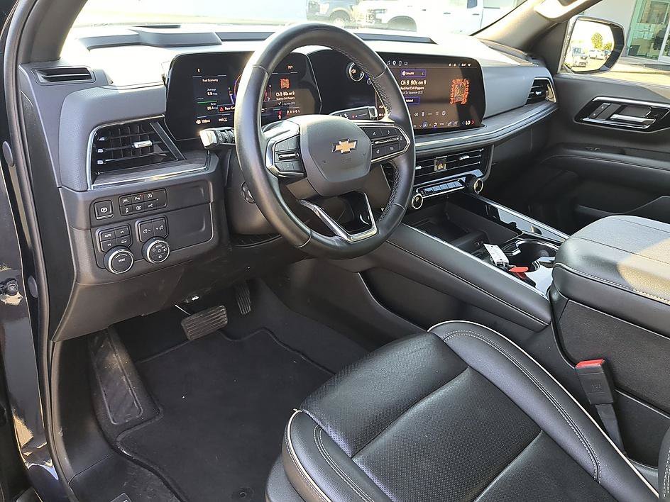 Certified Used 2025 Dark Ash Metallic Chevrolet Premier image 16
