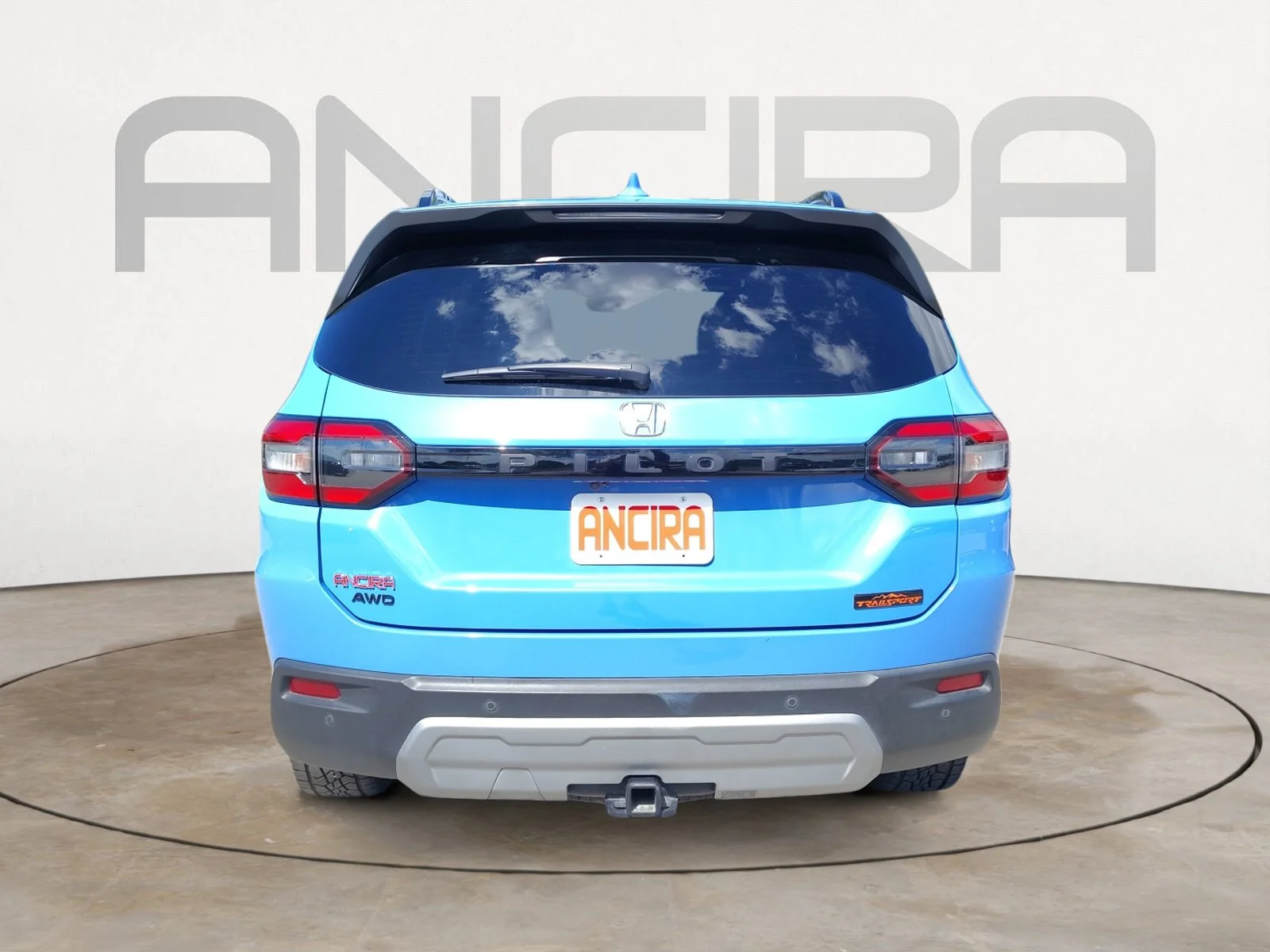 Used 2024 Diffused Sky Pearl Honda TrailSport image 9