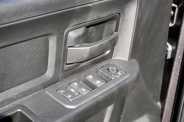 New 2026 Granite Crystal Metallic Clear-Coat Exterior Paint RAM Tradesman image 28