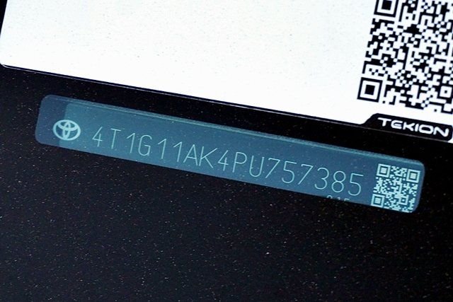 Used 2023  Toyota SE image 30