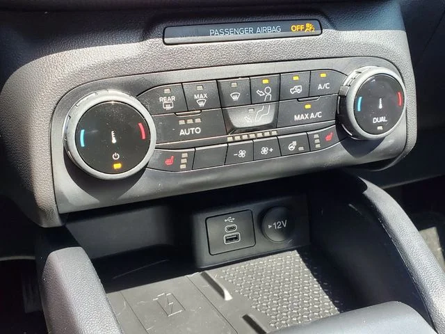 Used 2023 Green Ford Outer Banks image 28