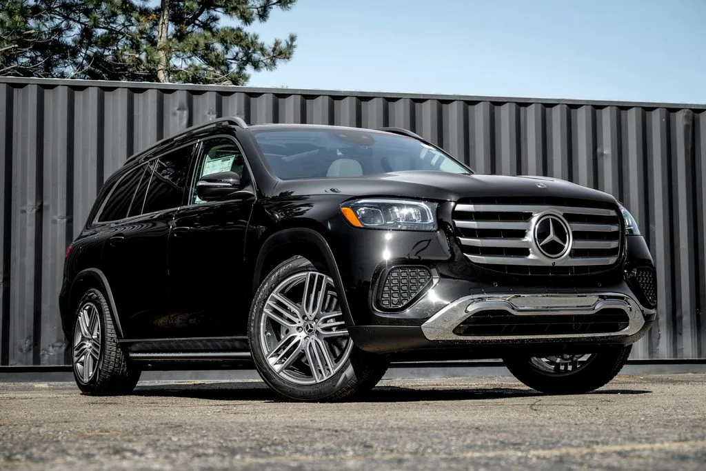 2026 Mercedes-Benz GLS GLS 450 4MATIC's photo