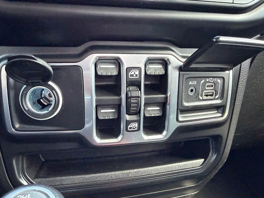 2021 Jeep Gladiator Overland - Photo 45