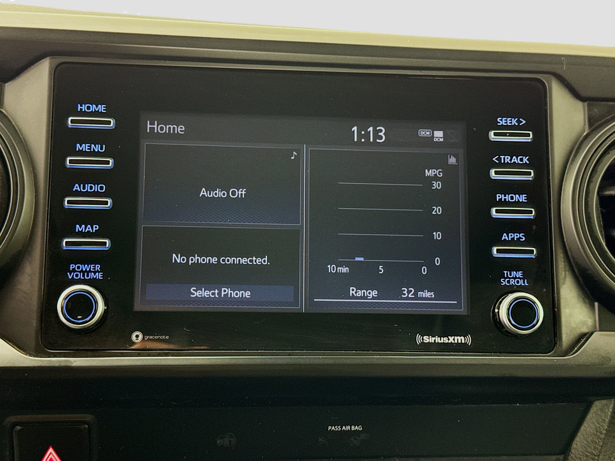 Used 2021  Toyota SR image 14