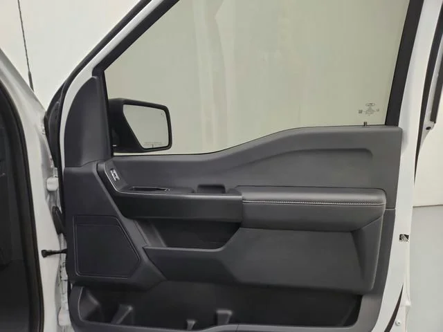 2025 Ford F-150 STX - Photo 33