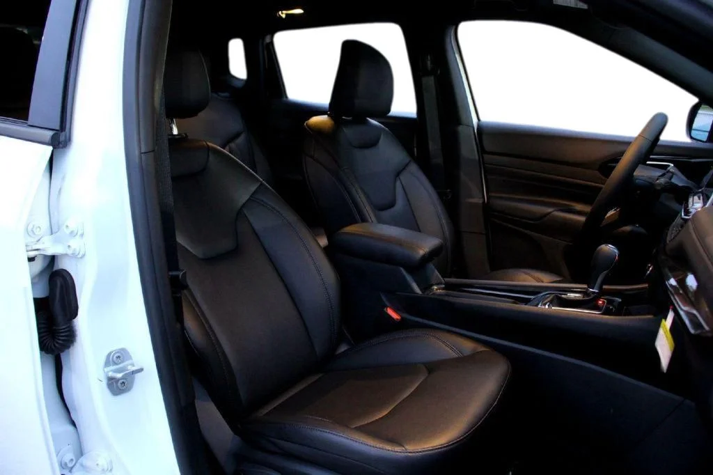 New 2026 White Jeep Limited image 14