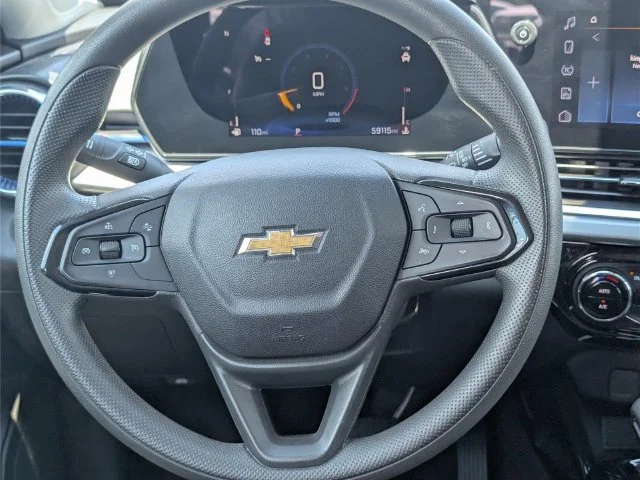 Used 2025 Blue Chevrolet LT image 17
