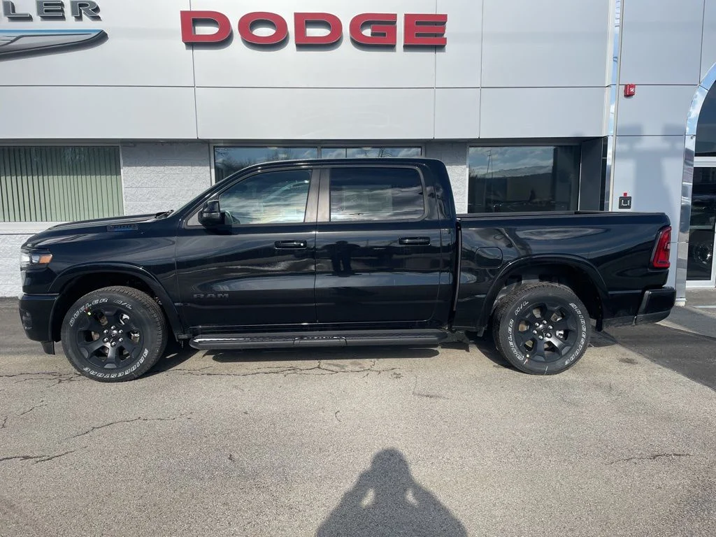 New 2026 Diamond Black Crystal Pearlcoat RAM Big Horn/Lone Star image 2