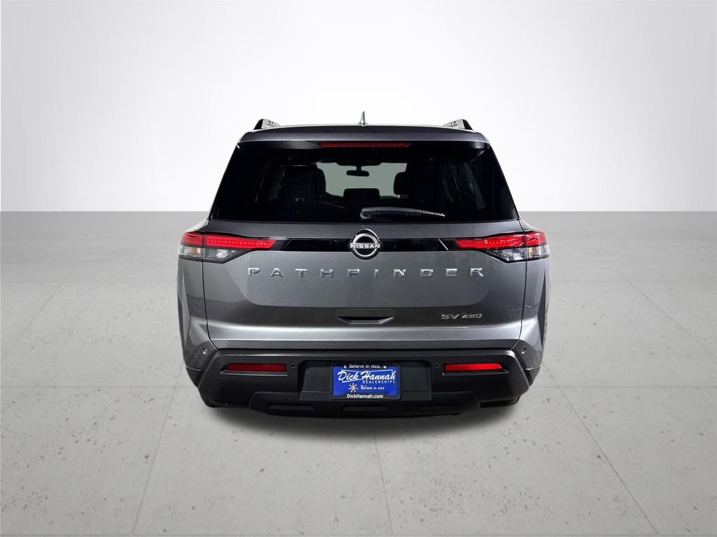 Used 2022 Gray Nissan SV image 7