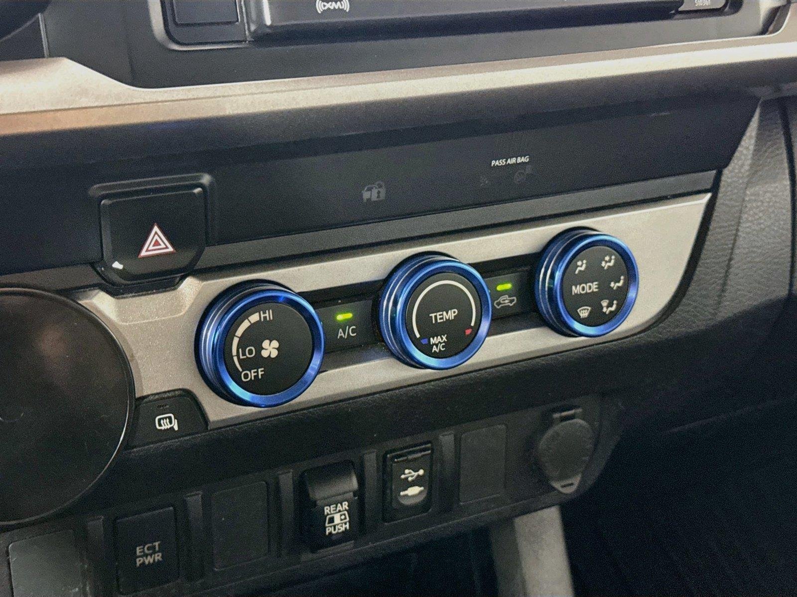 Used 2019 Cement Toyota SR5 image 22