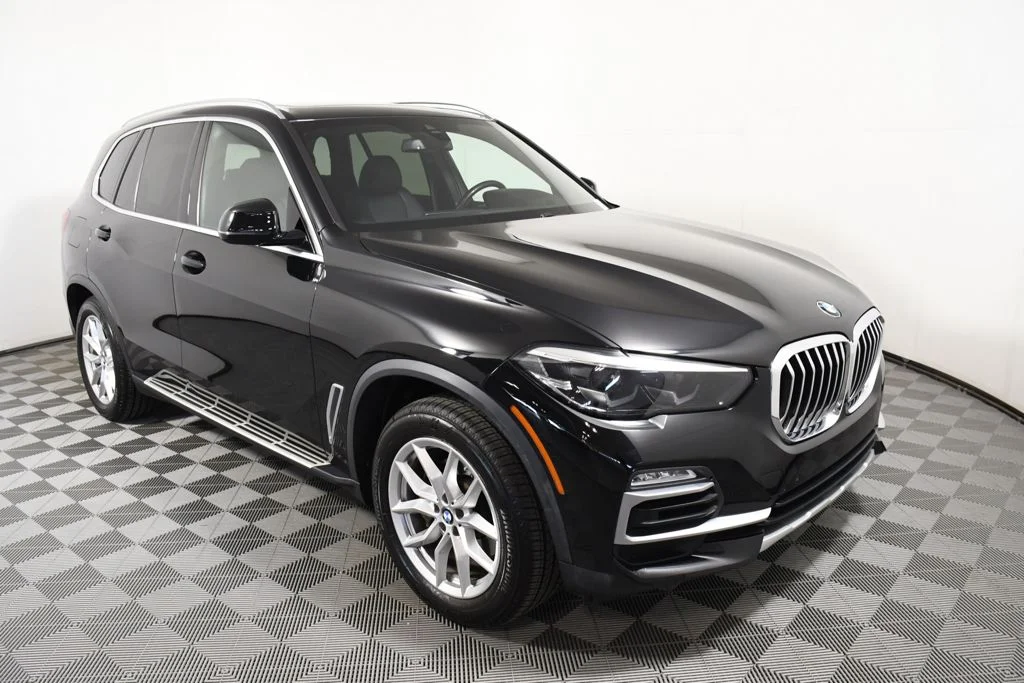 Used 2021 Jet Black BMW xDrive40i image 8