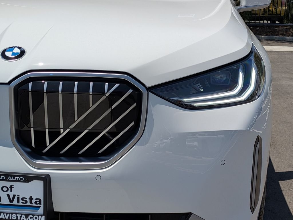 Used 2025 White BMW 30 xDrive image 21