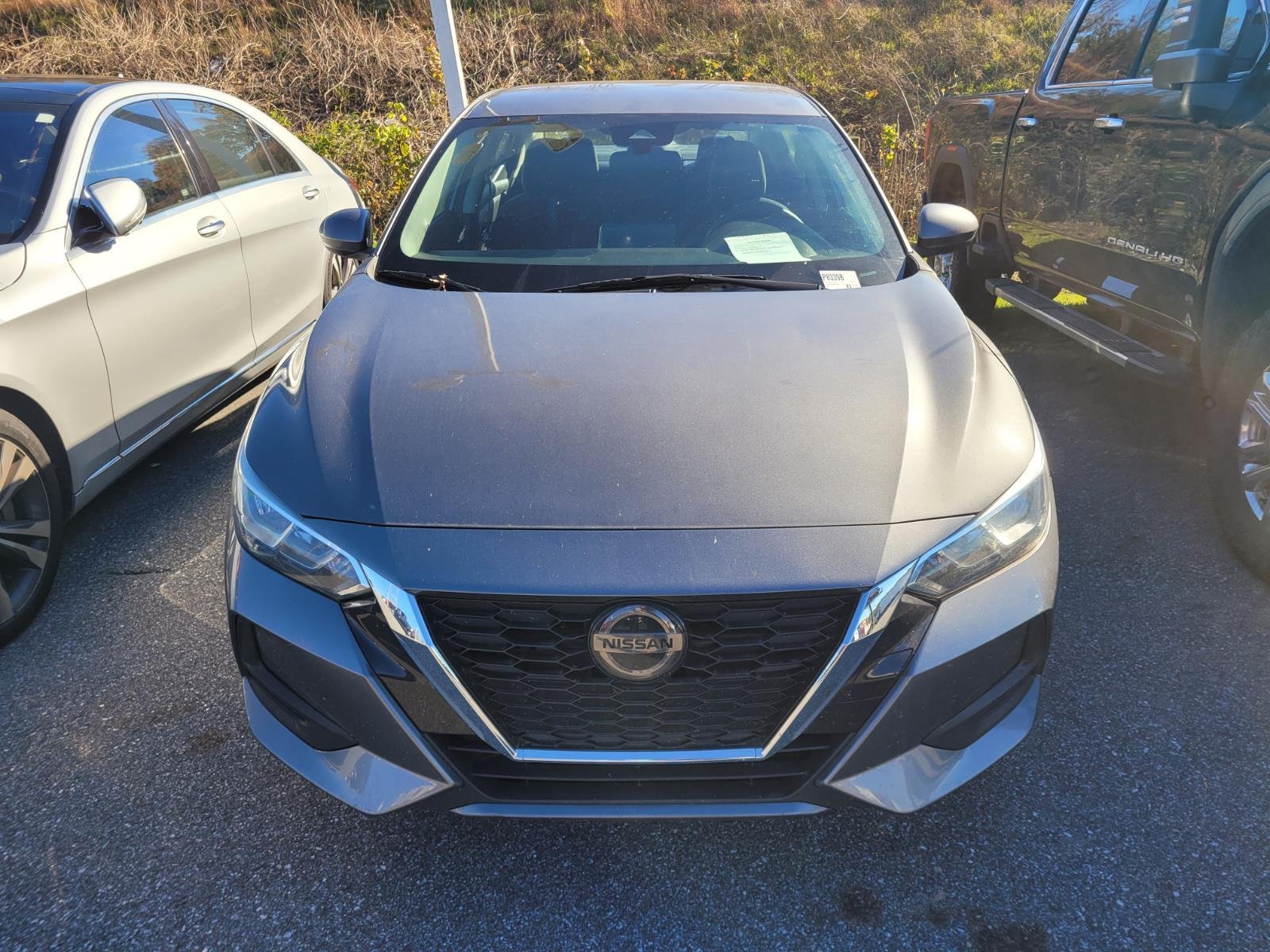 2021 Nissan Sentra SV photo 2