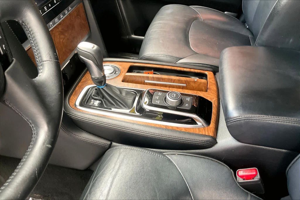 Used 2022 Gray Nissan SL image 18