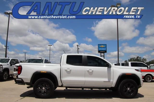 2024 GMC Canyon 2WD Elevation Crew Cab Short Box's photo