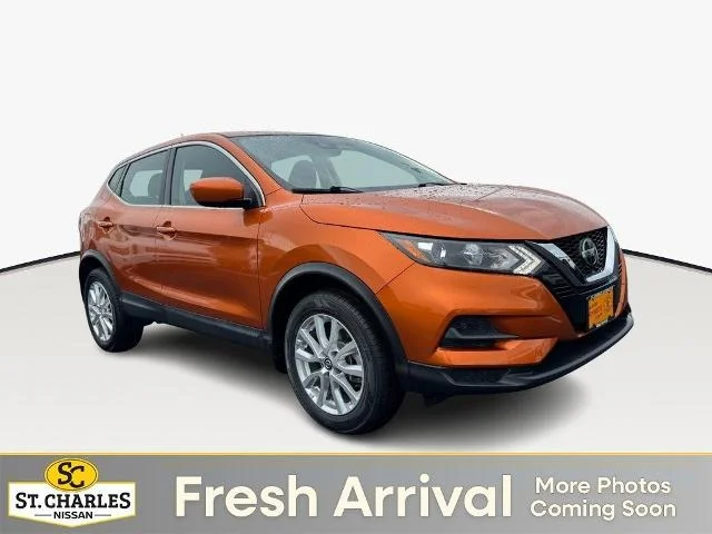 Certified Used 2021 Monarch Orange Nissan S image 1