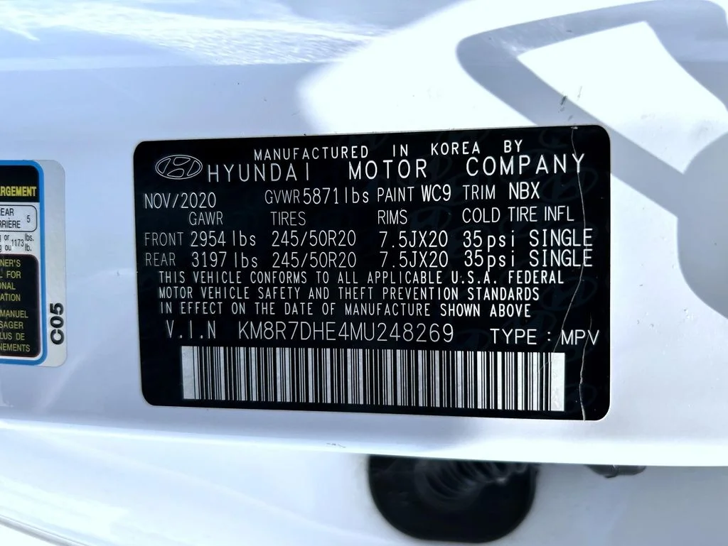 Used 2021 White Hyundai Calligraphy image 28