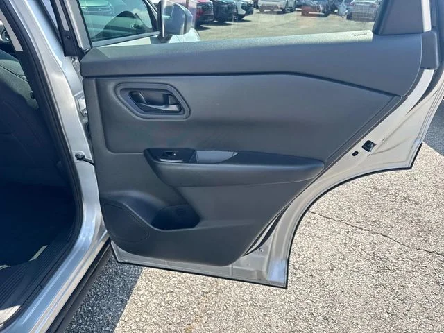 Used 2024 Silver Nissan S image 21