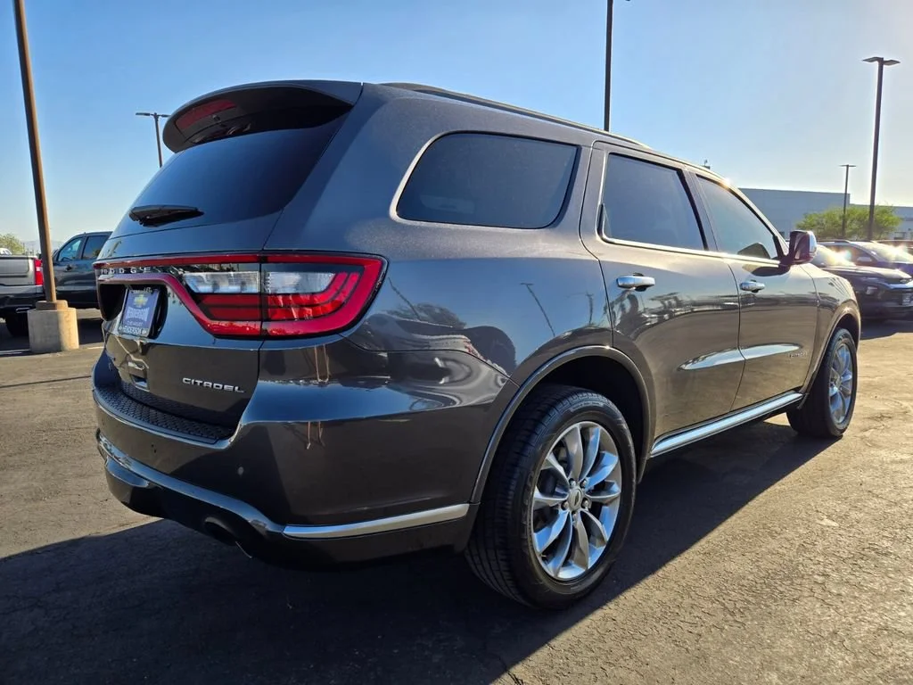 Used 2021 Granite Clearcoat Dodge Citadel image 6