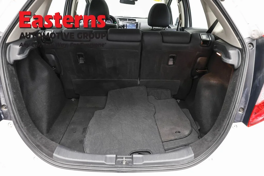 Used 2020 White Honda EX image 9