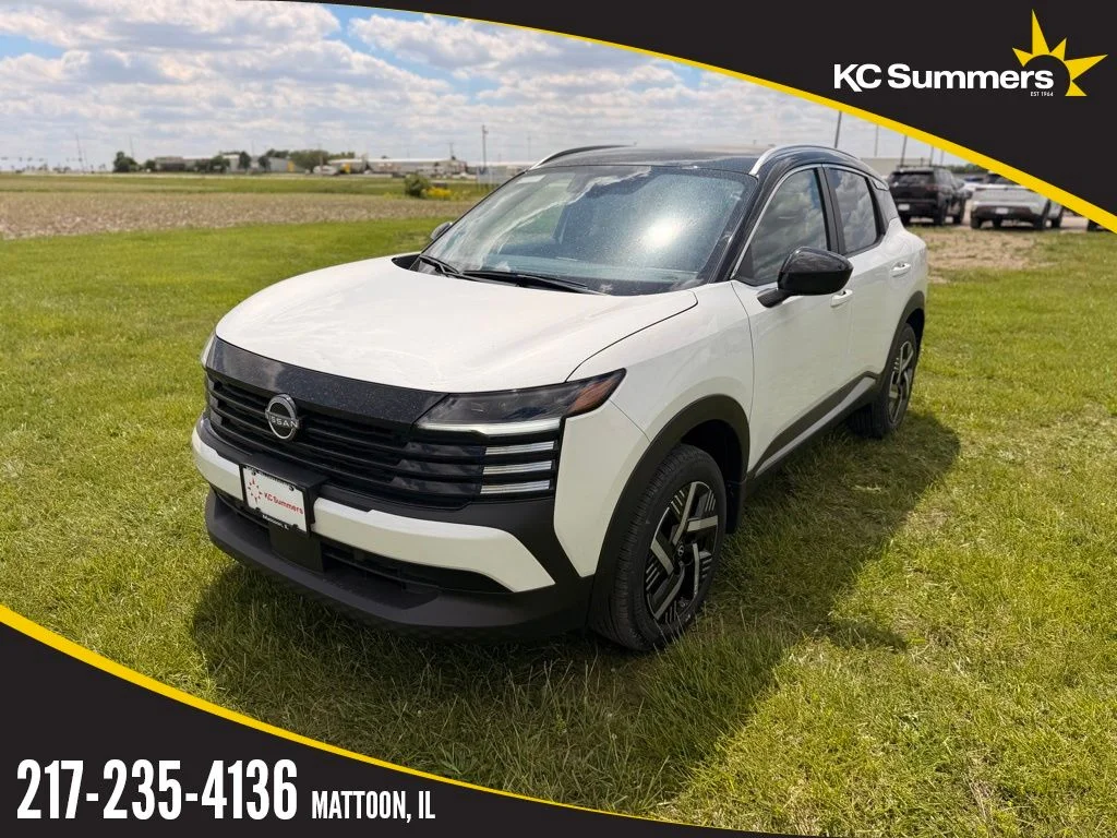 2026 Nissan Kicks 2.0 SV's photo