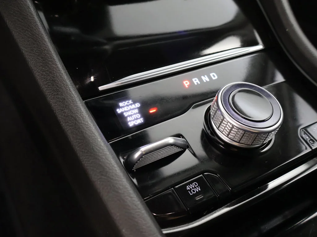 Used 2022 Midnight Jeep 4xe image 65